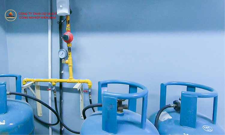 Tại Sao Nên Chọn Dịch Vụ Thi Công Hệ Thống Gas Công Nghiệp? tại gas miền nam